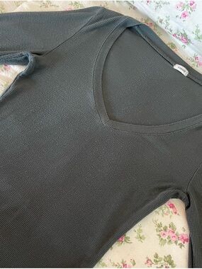 Garage Dark Grey/Charcoal Ribbed V-Neck Long Sleeve Top